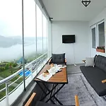 Deluxe Panorama 61 트라존