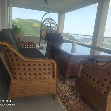 Deluxe Panorama 61